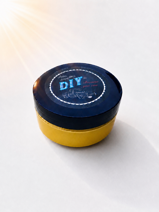 DIY Paint Queen Bee 2 Oz Case