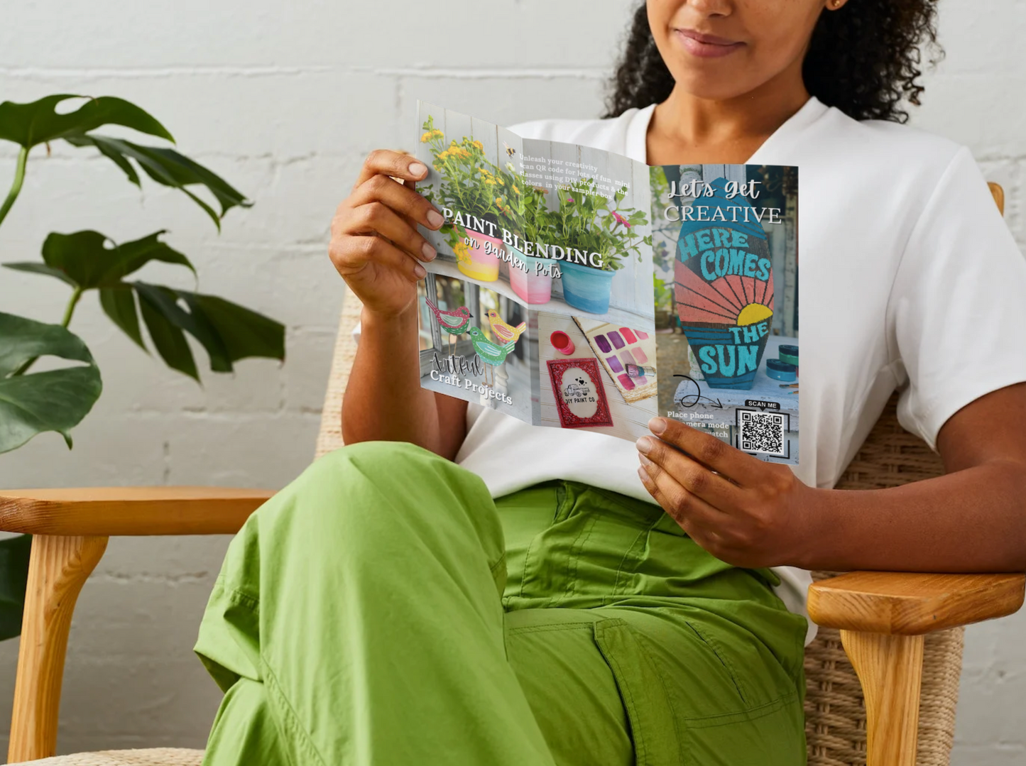 DIY Paint SUMMER SAMPLER Box 8 Colors! Colors in set: FLIRTATIOUS, LIQUID SUNSHINE, WHITE SWAN,MINT CHIP, COWGIRL CORAL, SALTY KISS, LITTLE BLACK DRESS ,SEA GLASS